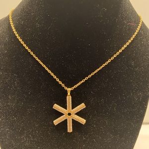 Holidays are coming!! NWOT gold and faux diamond spark pendant necklace!